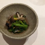 鮨 てつ也 - つるむらさき、ほろ苦さがよい