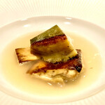 蒼 - 澄みきっただし汁に浮かぶ黒鮑　噛む程に出汁が滲み出ます