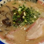 田中商店 - ラーメン(800円)