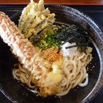 花月うどん - 花花うどん 880円