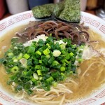 しぇからしか - ラーメン 麺バリカタ　きくらげ追加　