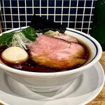 手打式超多加水麺 ののくら - 煮玉子、ワンタン中華そば（醤油）