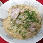 ラーメン 珍楽 - 大盛ラーメン(750円)