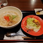 琉球梅酒ダイニング てぃーだ - そば＋ミニ丼セット