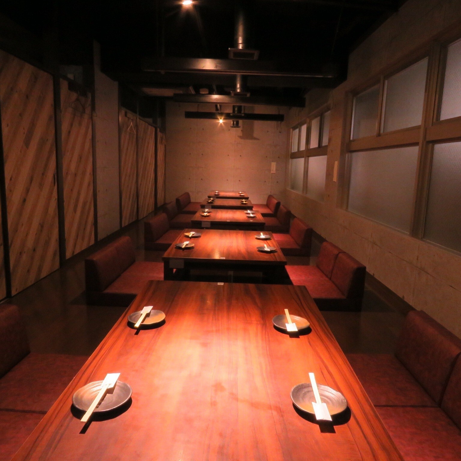 写真 : サムギョプサル×鍋×韓国料理 OKOGE 梅田東通り店