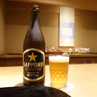 富小路 やま岸 - ビールでスタート