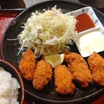 Kassai Chuubouzen - カキフライ定食(1000円)