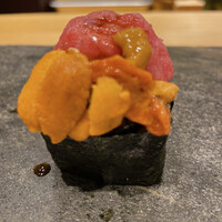上野 榮 - 