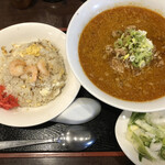 Chuukaryouri Narutan - Eセット　坦々麺、エビチャーハン、おしんこ（1,200円）
