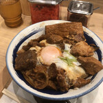 肉めし岡もと  - 肉玉めし