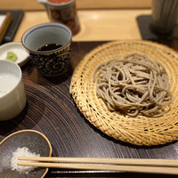 玄水 - 祖谷 (希少) お蕎麦だけで進んでしまう、口の中に広がる甘みが心地よいお蕎麦