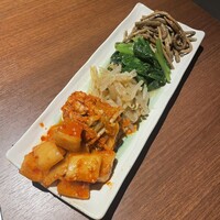 個室焼肉ITADAKI 馬車道 - 