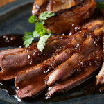 ワインバル アペリチェーナ あざみ野 - 料理写真:マグレ鴨のロースト（日替わりメニュー）