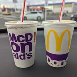 マクドナルド - ドリンク写真:プレミアムローストアイスコーヒーのＭを２つ