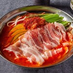 Limited time only! Pumpkin and pork kimchi hotpot