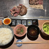 くずし鉄板 あばぐら 神田店 - ここの御飯白米がとても美味しく今日もお代わり頂きました〜無料です♪