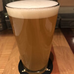 ヒマラヤテーブル - ブラッスリーノット(北海道)のMOON。釧路に出来た話題のブルワリー、ダブルIPAながらクセのないバランスに寄せてるけど、もう少し甘味があれば飲みやすさもあるのかなぁと。