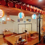 Okinawa Shokuzai Shuka Nakaya - 開店前　店内