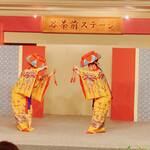 Okinawa Shokuzai Shuka Nakaya - 沖縄舞踊　沖縄っぽい