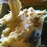 蕎房 猪口屋 - 天ぷら拡大（穴子天ざる蕎麦をいただきました）