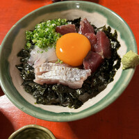 魚めし 竹亭 - 海鮮丼