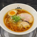 Idaten - 伊駄天らー麺(醤油)⁽⁽ૢ(⁎❝ົཽω❝ົཽ⁎)✧