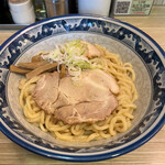 秋葉原つけ麺 油そば 楽 - 