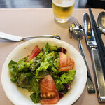 厳選洋食さくらい - サラダ　フレンドドレッシングかな。酸味あり。