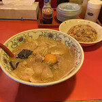 どんたく - 肉そば(昭和の醤油豚骨スープ)、炒飯