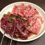 焼肉酒家 李苑 - 特上カルビが半額で食べられました！めっちゃうまかった！