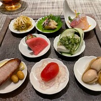 熱香森 - 前菜八種盛り