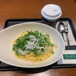 TULLY'S COFFEE - 釜揚げしらすと水菜の瀬戸内レモンパスタ【2022.10】