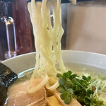 佐野ラ－メン たかの - 麺リフト