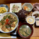 食処 ゆとり - 料理写真:カンパチの漬け乗せ散らし寿司御膳
