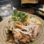 Wajian Dainingu Koshi Koshi - 油淋鶏