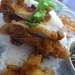 チャムチャム - 外側カリカリの鶏唐揚げ！