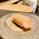 鮓 きずな - 北海道産ぶり