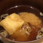 とんかつ七井戸 - 本枯れ節の味噌汁