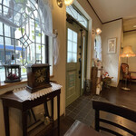 Cafe Triomphe - 