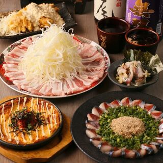 Courses with all-you-can-drink are available from 4,000 yen.