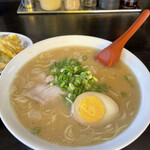 長浜ラーメンとん吉 - らーめん♪