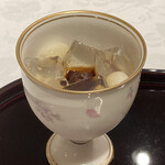 あざみ野 割烹 SEKIDO - ちょっと緩めの寒天。口でほろほろとほどけます。