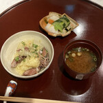 あざみ野 割烹 SEKIDO - 赤出汁もキリっと美味い。