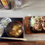 お食事処 ひぐらし - こちら豚七味焼定食¥850