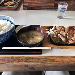 お食事処 ひぐらし - 豚のしょうが焼定食¥900 ご飯大盛¥100