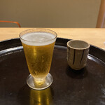 米増 - バカラで一口ビールから、大吉さんのお猪口で