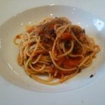 焼き鯖とタケノコ、大葉のトマトスパゲッティ