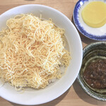 すみれ - おにめし