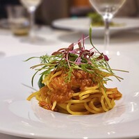 JINBO MINAMI AOYAMA - 北海道産ズワイガニ  赤茄子のピュレ  パスタ