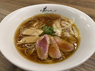 ラーメン ドゥエ エド ジャパン - 醤油らぁ麺　1,100円